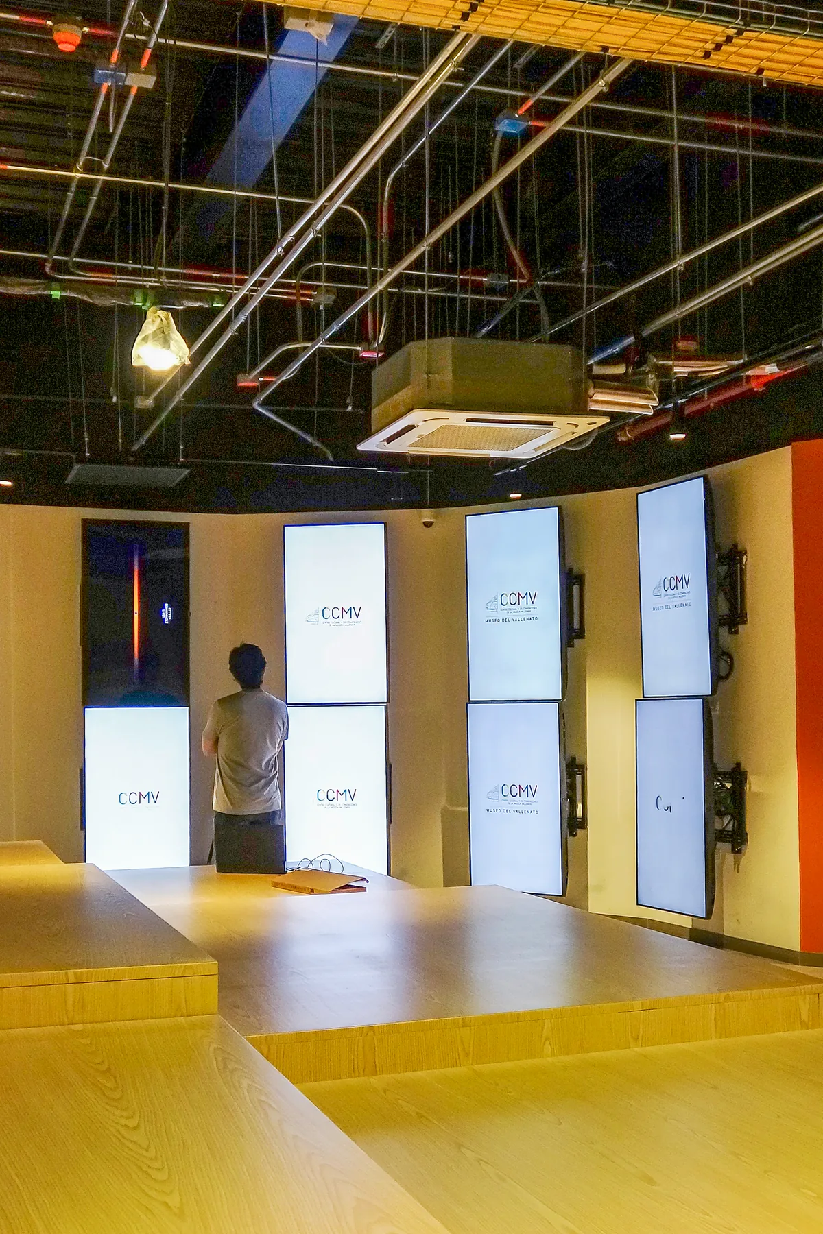 Iluminación profesional — Control DMX e iluminación escénica
